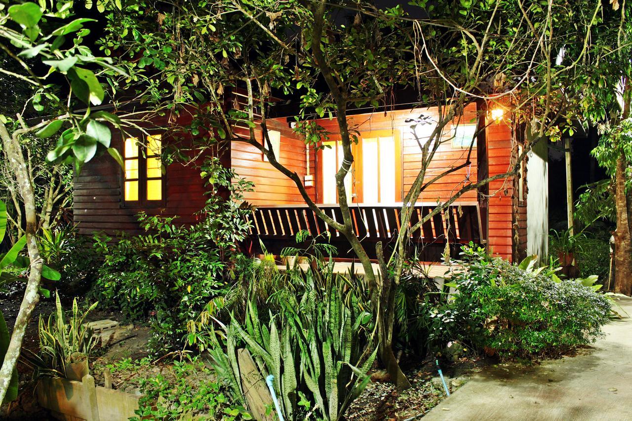 Baansuan Lychee Maeklong Resort Ampawa Amphawa Εξωτερικό φωτογραφία