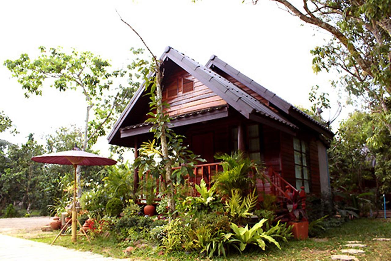 Baansuan Lychee Maeklong Resort Ampawa Amphawa Εξωτερικό φωτογραφία
